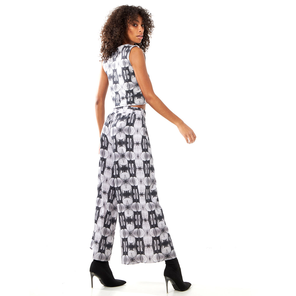 
                  
                    Wide Leg Pants - Brooklyn Bridge Print
                  
                