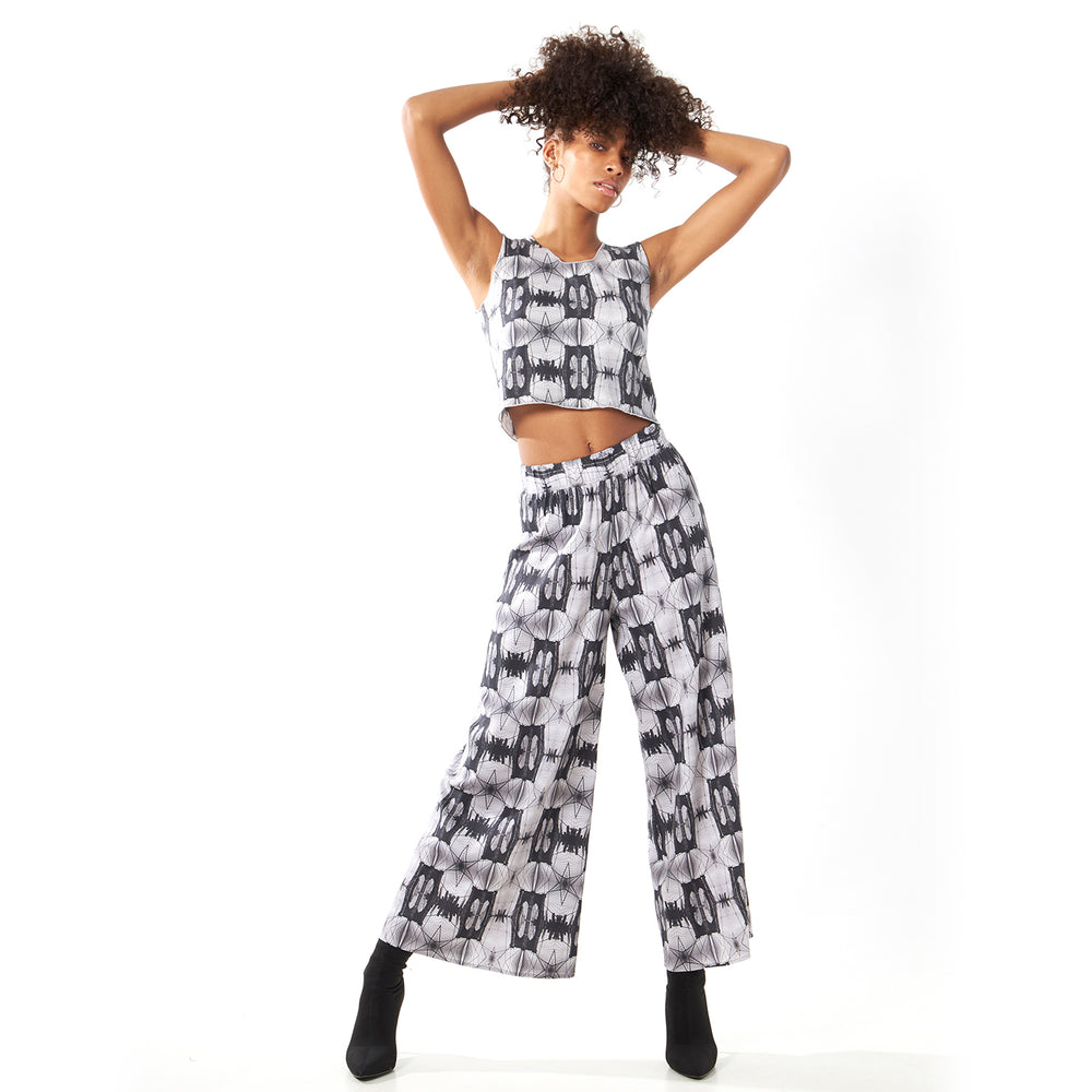 
                  
                    Wide Leg Pants - Brooklyn Bridge Print
                  
                