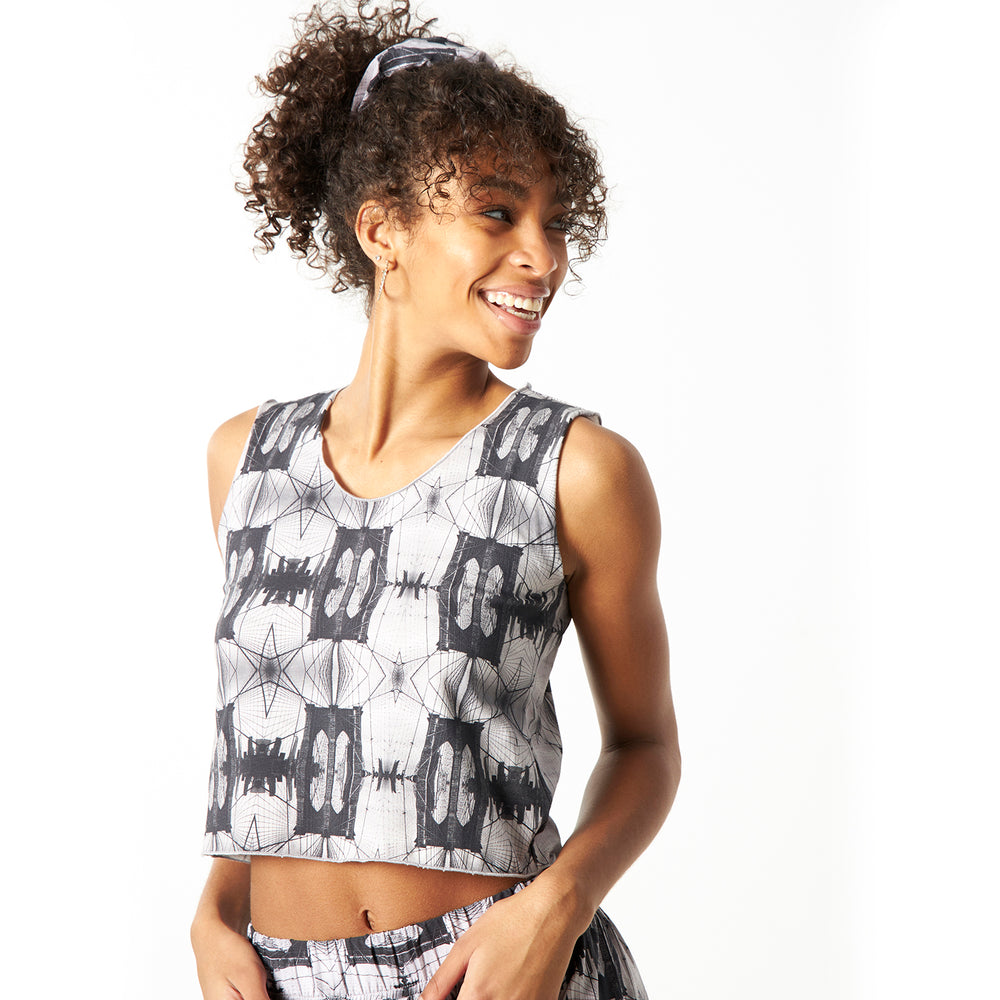 Stretch Crop Tank Top - Brooklyn Bridge Print