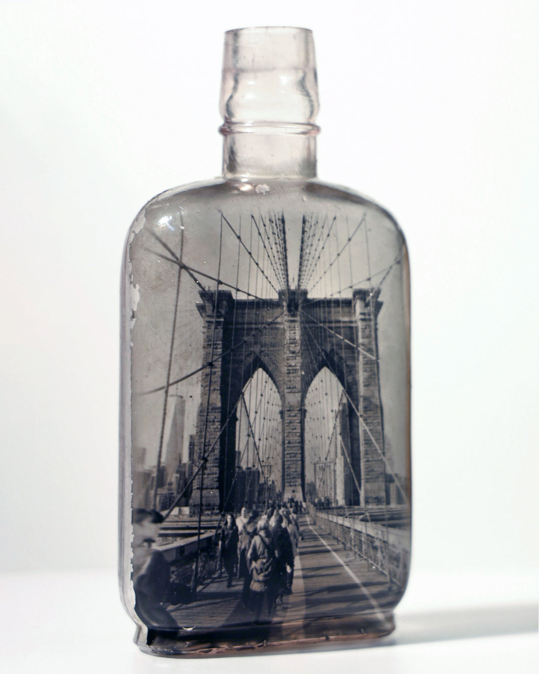 Brooklyn Bridge Bottle - Pink Hue