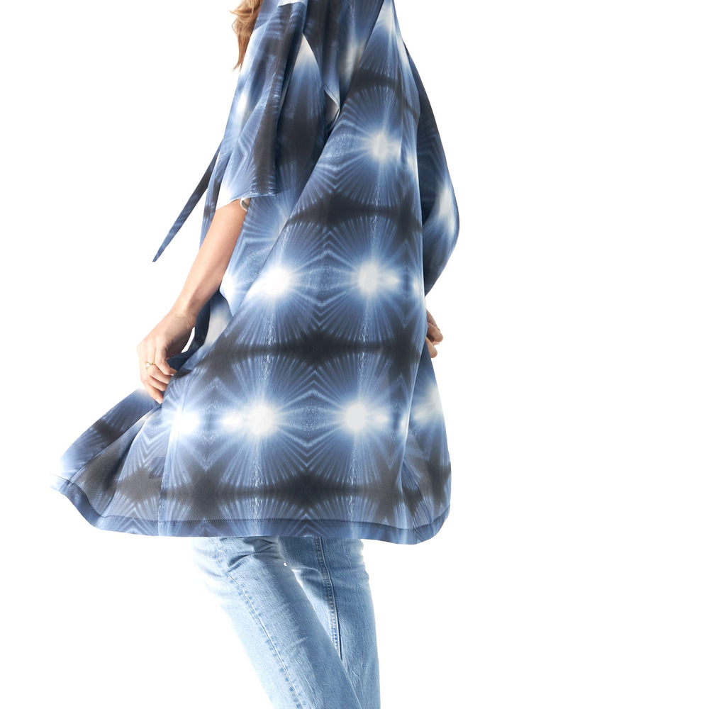 
                  
                    Babs Kimono: A Silk Masterpiece Inspired by NYC Rain
                  
                