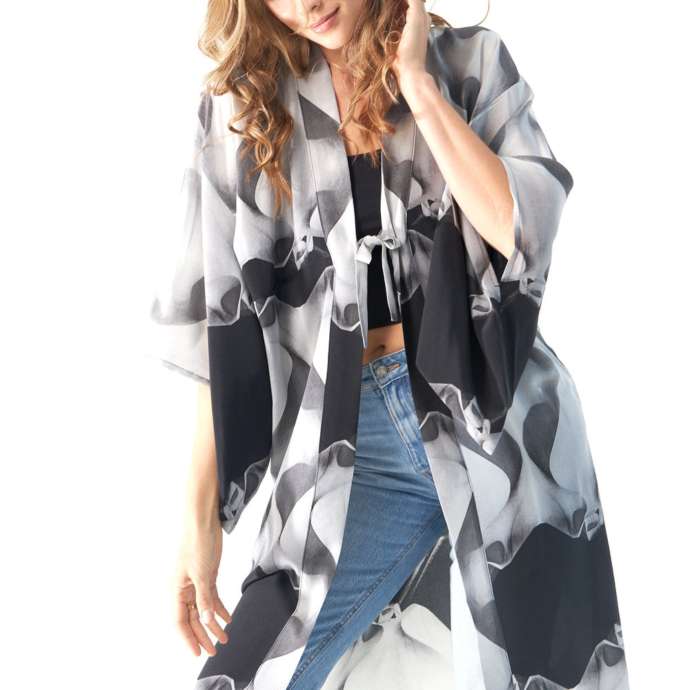 
                  
                    Babs Silk Kimono - Black/White La Pedrera Inspired
                  
                