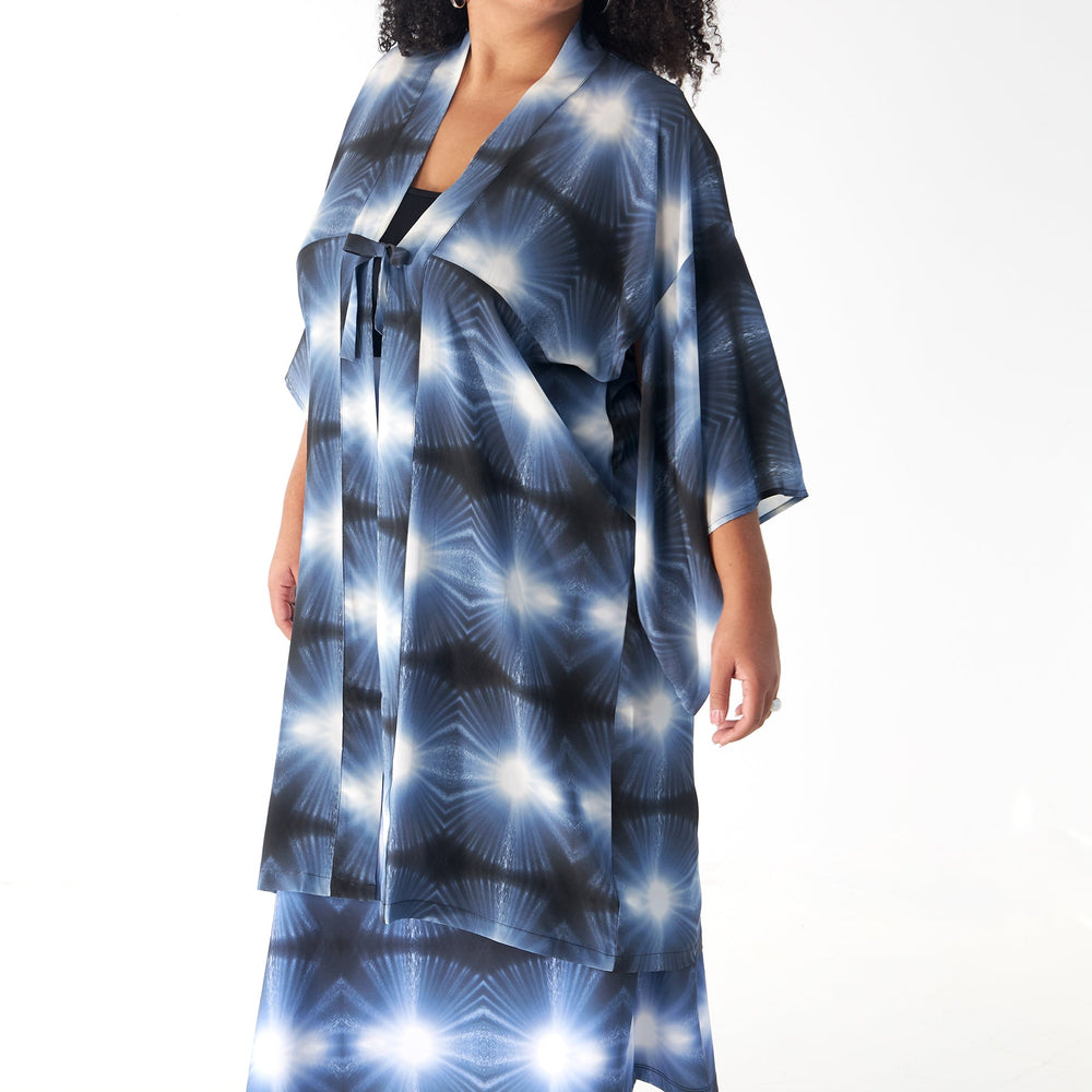 
                  
                    Babs Kimono: A Silk Masterpiece Inspired by NYC Rain
                  
                
